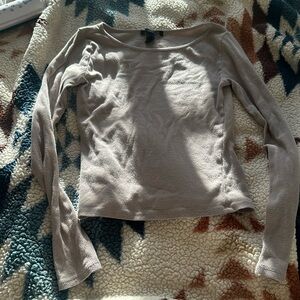 Long sleeve tight fitting shirt